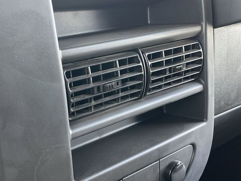 New 2025 GMC Savana 2500 Extended w/ Driver Convenience Package image 22