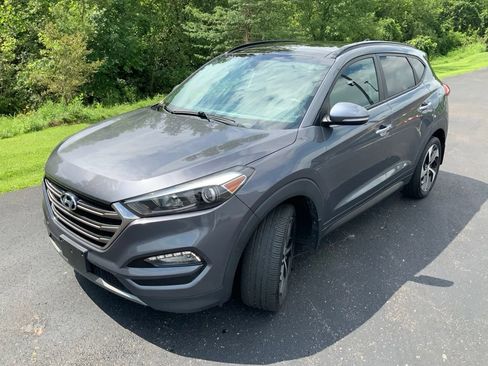 Used 2016 Hyundai Tucson Limited w/ Option Group 03 AWD/4WD image 7