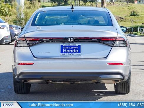 Certified 2025 Honda Accord SE image 10