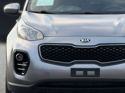Used 2017 Kia Sportage LX w/ LX Popular Package AWD/4WD image 11