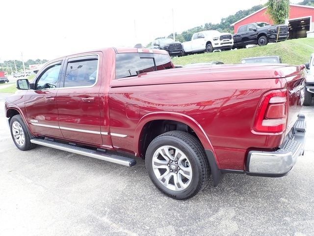 Used 2024 RAM 1500 Limited AWD/4WD image 3