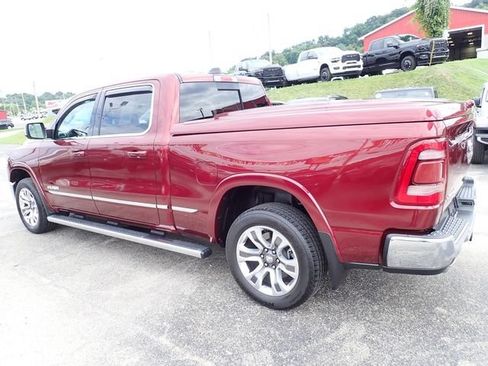 Used 2024 RAM 1500 Limited AWD/4WD image 3