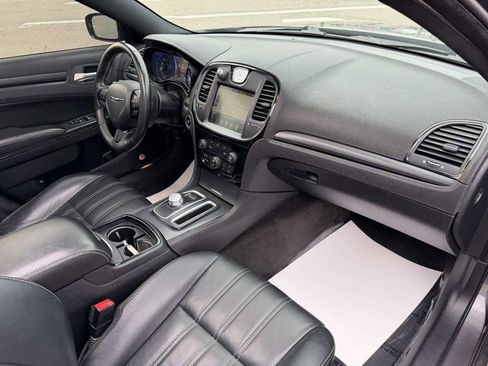 Used 2015 Chrysler 300 S w/ 300S Premium Group image 19