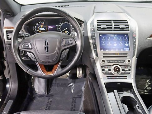 Used 2020 Lincoln MKZ Reserve w/ Monochromatic Package image 15