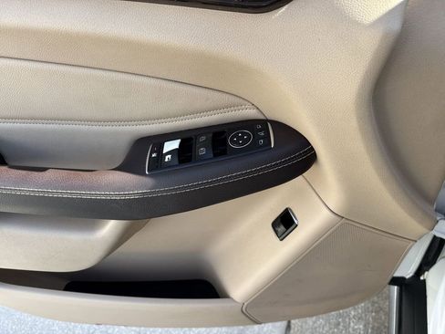 Used 2016 Mercedes-Benz GLE 350 w/ Premium Package image 40