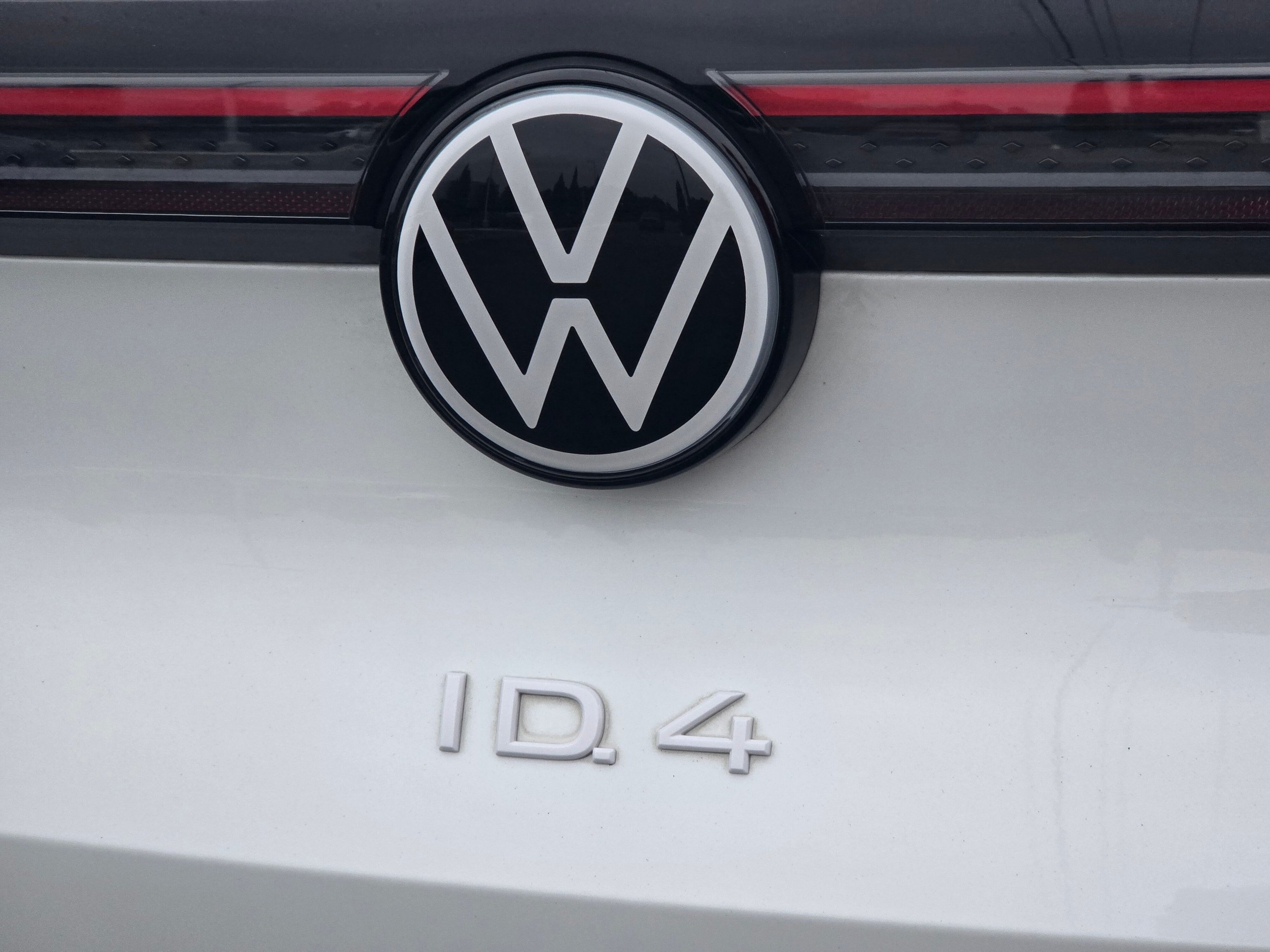 Used 2023 Volkswagen ID.4 Pro S Plus AWD/4WD image 34