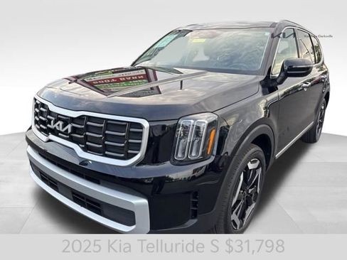 Certified 2025 Kia Telluride S FWD image 4