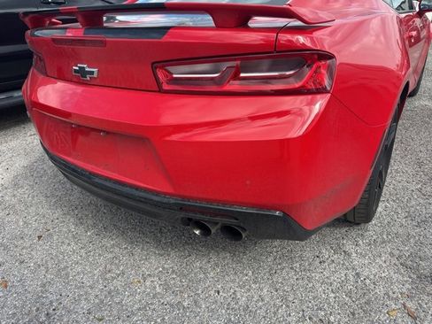 Used 2016 Chevrolet Camaro SS image 11
