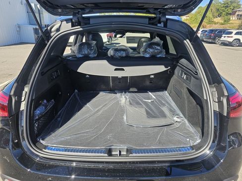 New 2026 Mercedes-Benz GLC 300 4MATIC image 9
