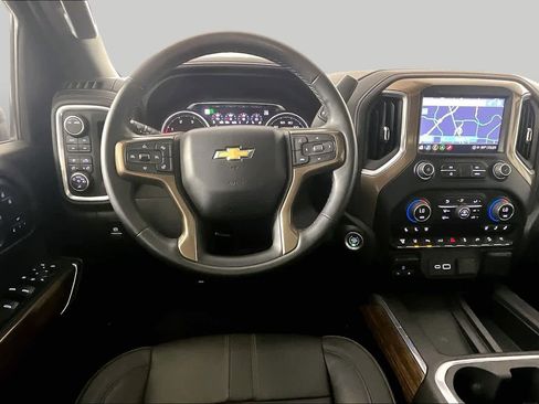 Used 2023 Chevrolet Silverado 2500 High Country w/ Z71 Off-Road Package AWD/4WD image 6
