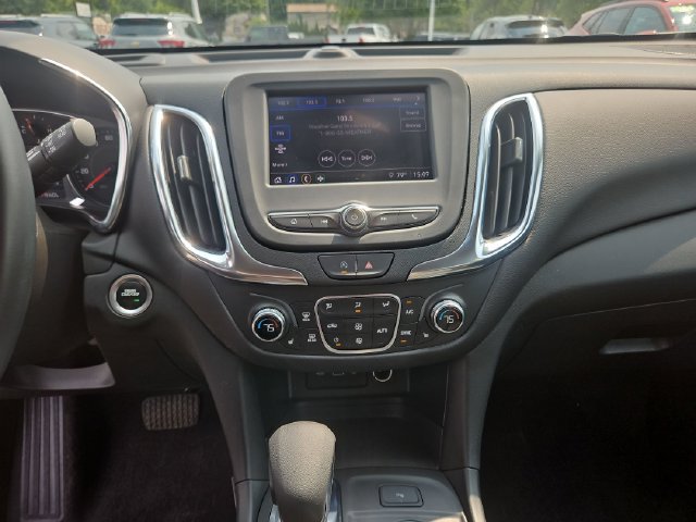 Used 2024 Chevrolet Equinox LT FWD image 19