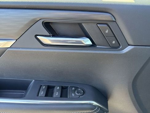 New 2026 GMC Acadia Elevation w/ Black Edition image 13