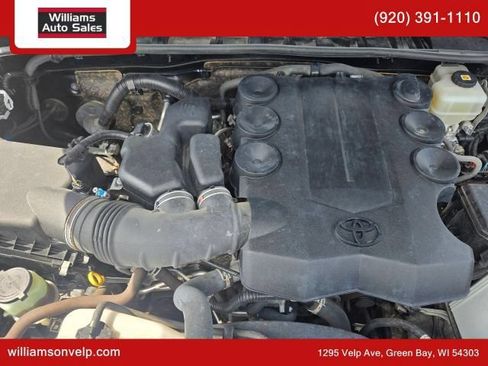Used 2021 Toyota 4Runner SR5 Premium w/ Moonroof Package AWD/4WD image 26