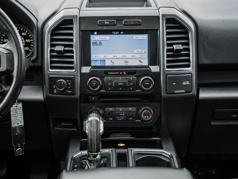 Used 2016 Ford F150 XLT w/ Equipment Group 302A Luxury image 25