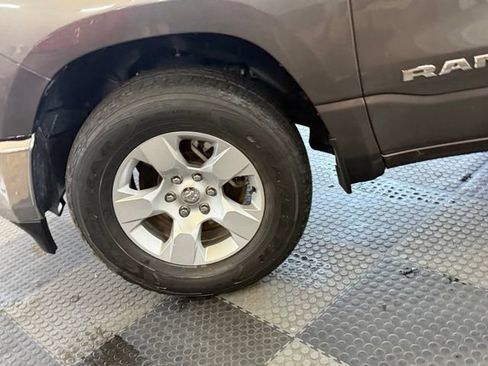 Used 2024 RAM 1500 Big Horn AWD/4WD image 16