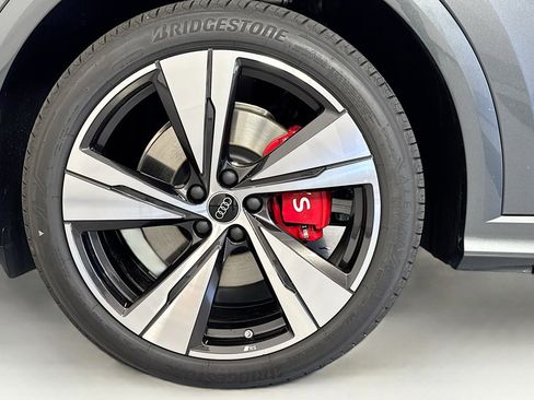 New 2025 Audi SQ5 Premium Plus image 28