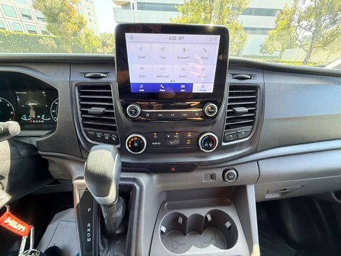 Used 2021 Ford Transit 250 AWD Medium Roof image 26