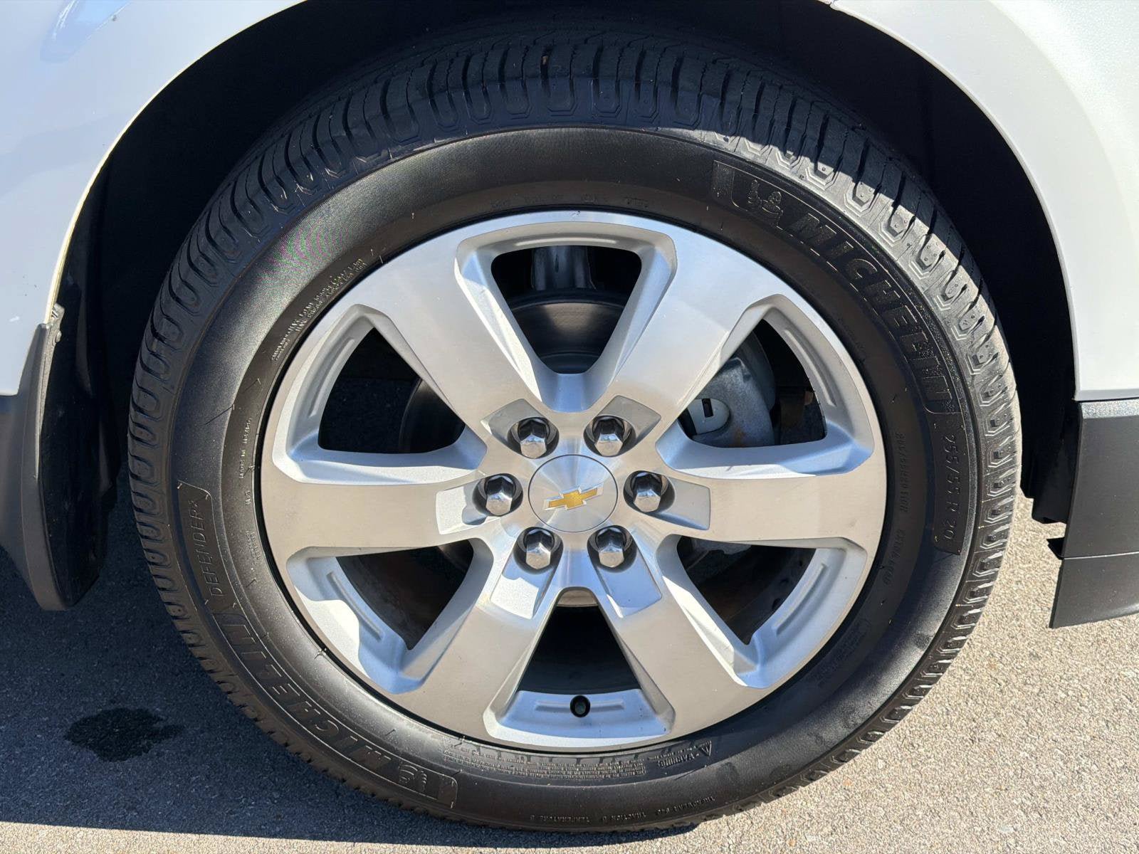 Used 2017 Chevrolet Traverse Premier FWD image 9