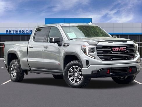 Used 2024 GMC Sierra 1500 AT4 w/ Technology Package AWD/4WD image 2