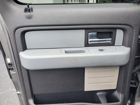 Used 2013 Ford F150 XLT w/ XLT Chrome Pkg image 21