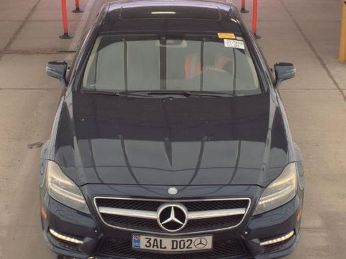 Used 2014 Mercedes-Benz CLS 550 4MATIC image 4