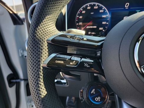 Used 2026 Mercedes-Benz GLC 43 AMG 4MATIC image 28
