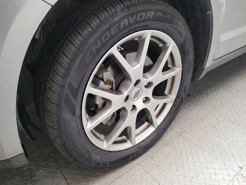 Used 2018 Dodge Journey GT FWD image 31