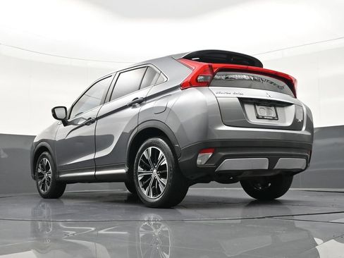 Used 2020 Mitsubishi Eclipse Cross FWD image 25