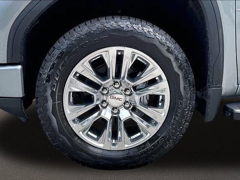 New 2026 GMC Sierra 1500 Denali w/ Technology Package AWD/4WD image 13