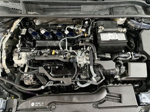 Used 2025 Toyota Corolla LE FWD image 30