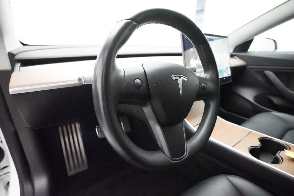 Used 2018 Tesla Model 3 Performance AWD/4WD image 8