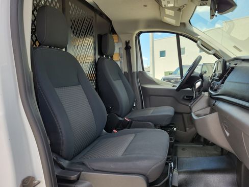 Used 2024 Ford Transit 250 Low Roof w/ Exterior Upgrade Package RWD image 15