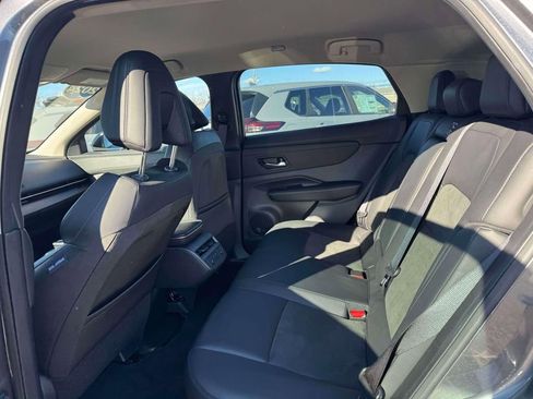 Certified 2024 Nissan Ariya AWD image 10