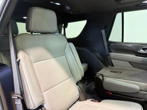 Used 2021 GMC Yukon SLT w/ SLT Luxury Plus Package AWD/4WD image 30
