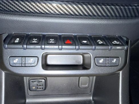 Used 2019 Chevrolet Colorado ZR2 AWD/4WD image 18