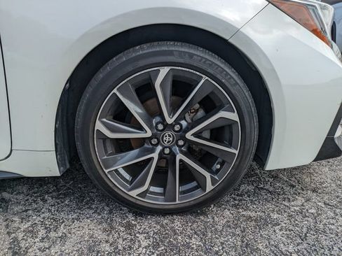 Used 2020 Toyota Corolla SE FWD image 11
