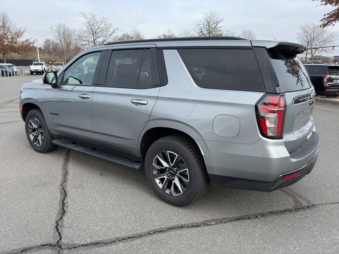 Used 2024 Chevrolet Tahoe Z71 w/ Luxury Package image 5