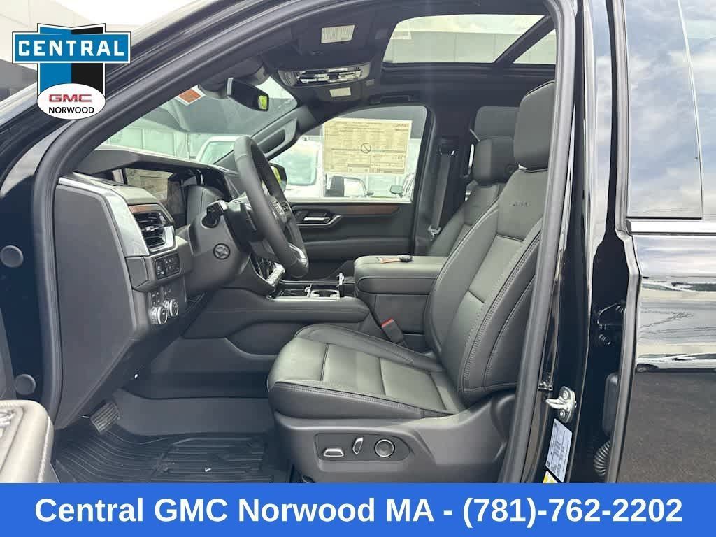 New 2026 GMC Yukon Denali w/ Sun & Power Step Package AWD/4WD image 15