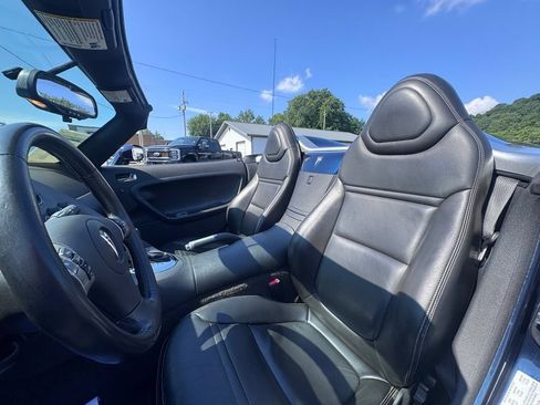 Used 2008 Pontiac Solstice Convertible w/ Premium Package RWD image 11