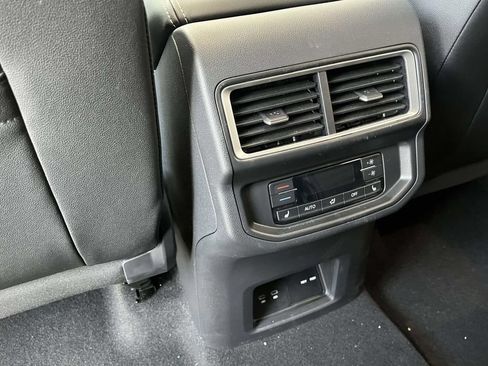 New 2025 Volkswagen Atlas SEL AWD/4WD image 11