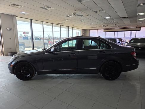 Used 2009 Mercedes-Benz C 300 4MATIC Sedan image 7