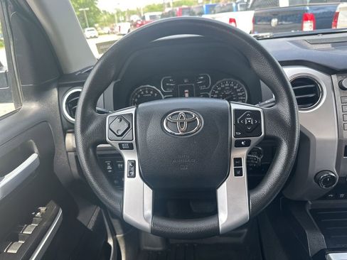 Used 2020 Toyota Tundra SR5 w/ TRD Off-Road Package AWD/4WD image 20
