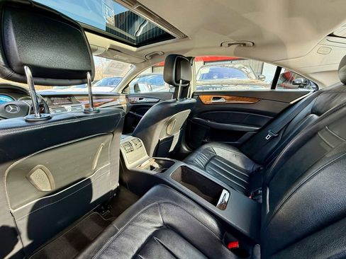 Used 2013 Mercedes-Benz CLS 550 4MATIC image 35