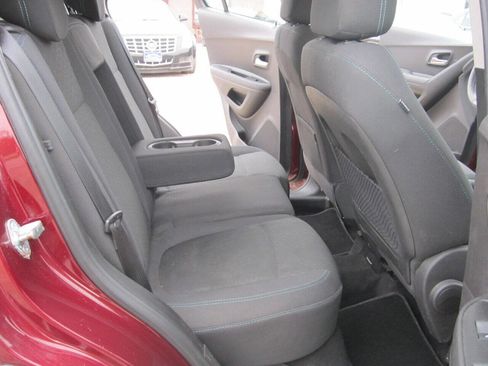 Used 2016 Chevrolet Trax LS image 9