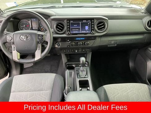 Used 2023 Toyota Tacoma TRD Off-Road w/ Technology Package RWD image 4