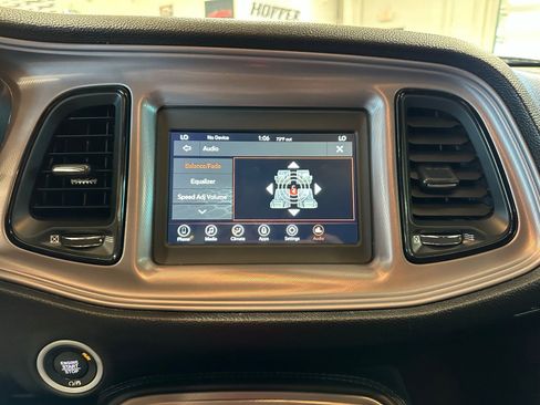 Used 2023 Dodge Challenger SXT w/ Blacktop Package image 31