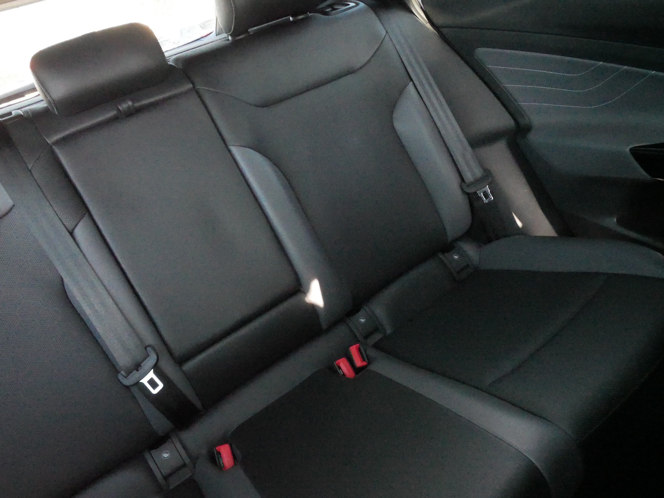 Used 2023 Volkswagen ID.4 Pro S AWD/4WD image 13