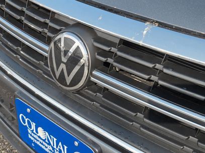 Certified 2024 Volkswagen Jetta SE
