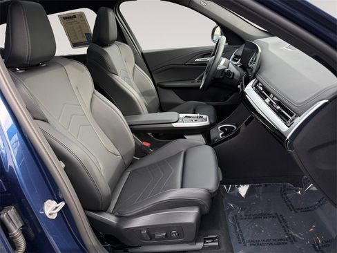 Certified 2025 BMW X1 xDrive28i w/ Convenience Package image 15