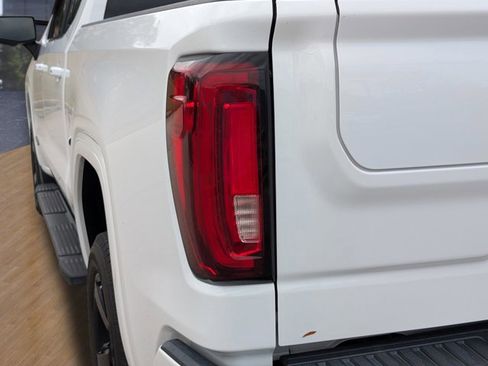 Used 2019 GMC Sierra 1500 AT4 w/ AT4 Premium Package image 11